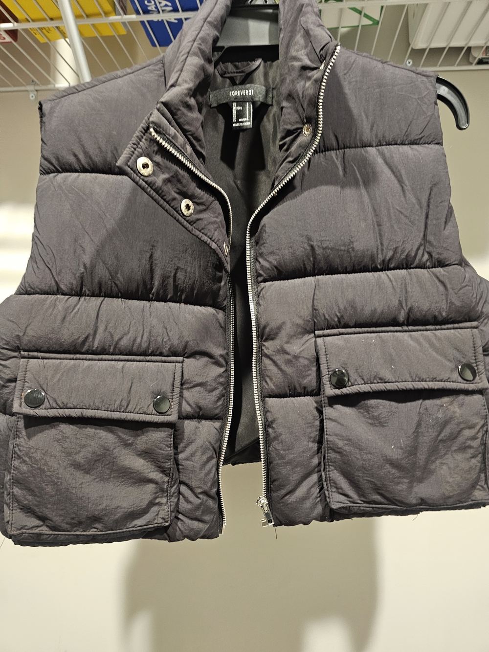 Forever 21 Black Quilted Sleeveless Puffer Vest